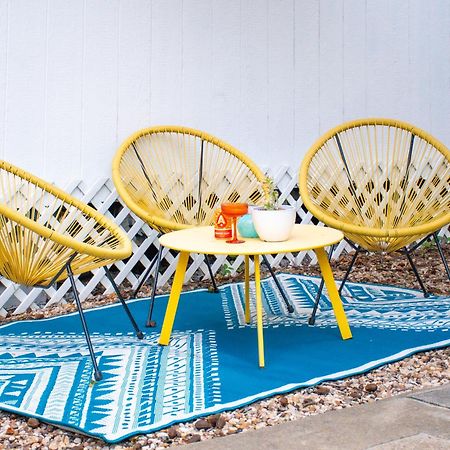 Stylish, Artsy Bungalow Central Eastside Austin Dış mekan fotoğraf