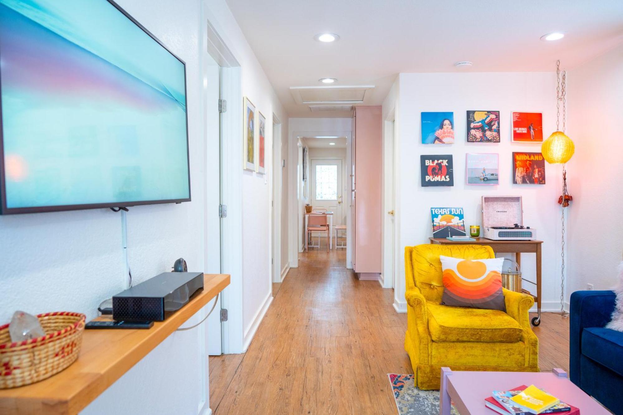 Stylish, Artsy Bungalow Central Eastside Austin Dış mekan fotoğraf