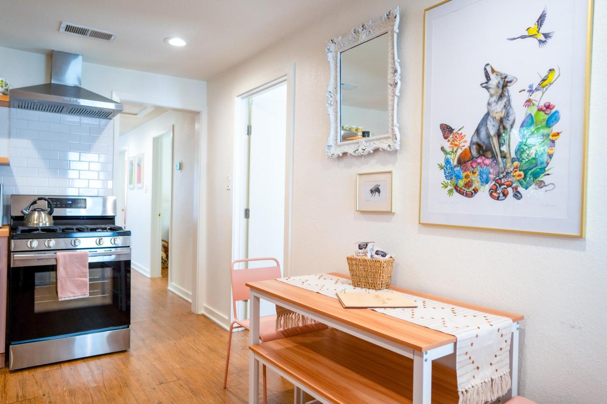Stylish, Artsy Bungalow Central Eastside Austin Dış mekan fotoğraf